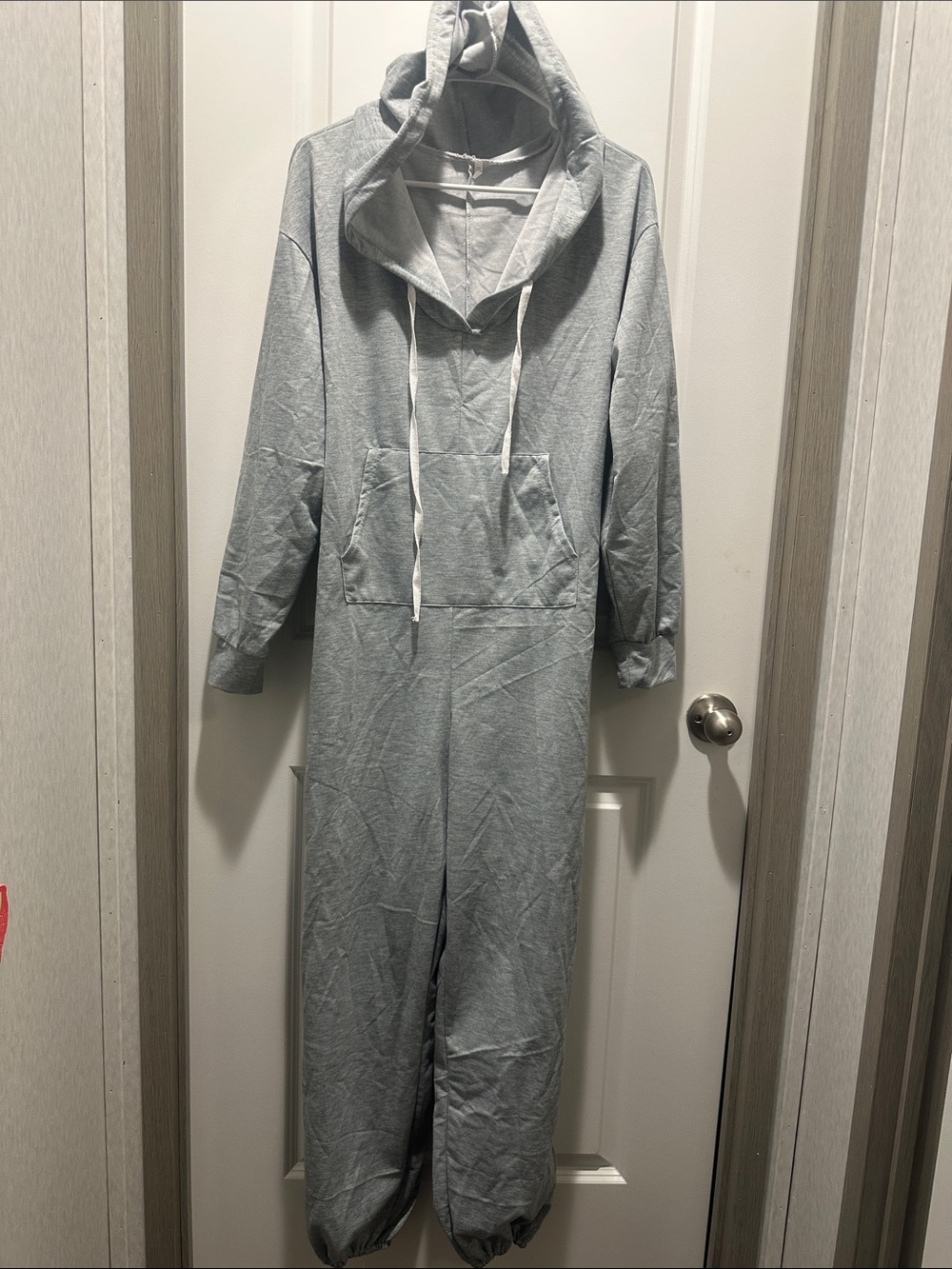 Women’s Gray Hooded One-Piece Jumpsuit